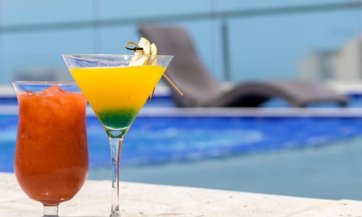 Bar Sky Collection LifeStyle Hotel y Suites Barranquilla Bar Sky Collection LifeStyle Hotel y Suites Barranquilla